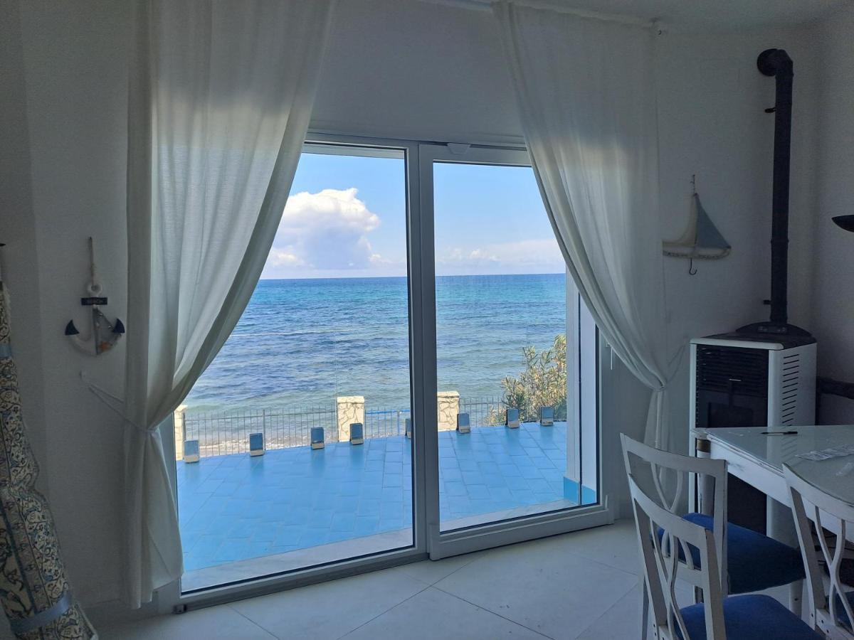 Blue Life, Sea-Luxury Rooms On The Beach Between Palermo And Cefalu' Casteldaccia Exterior foto